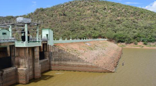 Tourist Places in Karur - Ponnaniyaru Dam